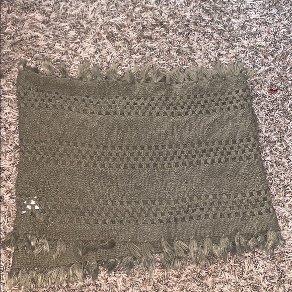 Fringe infinity scarf - Picture 3 of 5